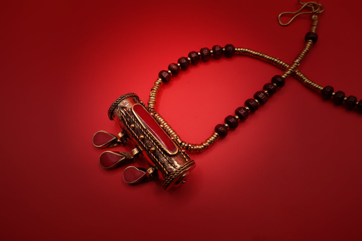 The Nomadic Amulet Pendant Necklace - Red