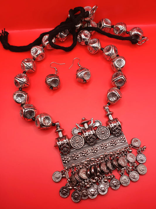 The Imperial Heritage Coin Necklace Set