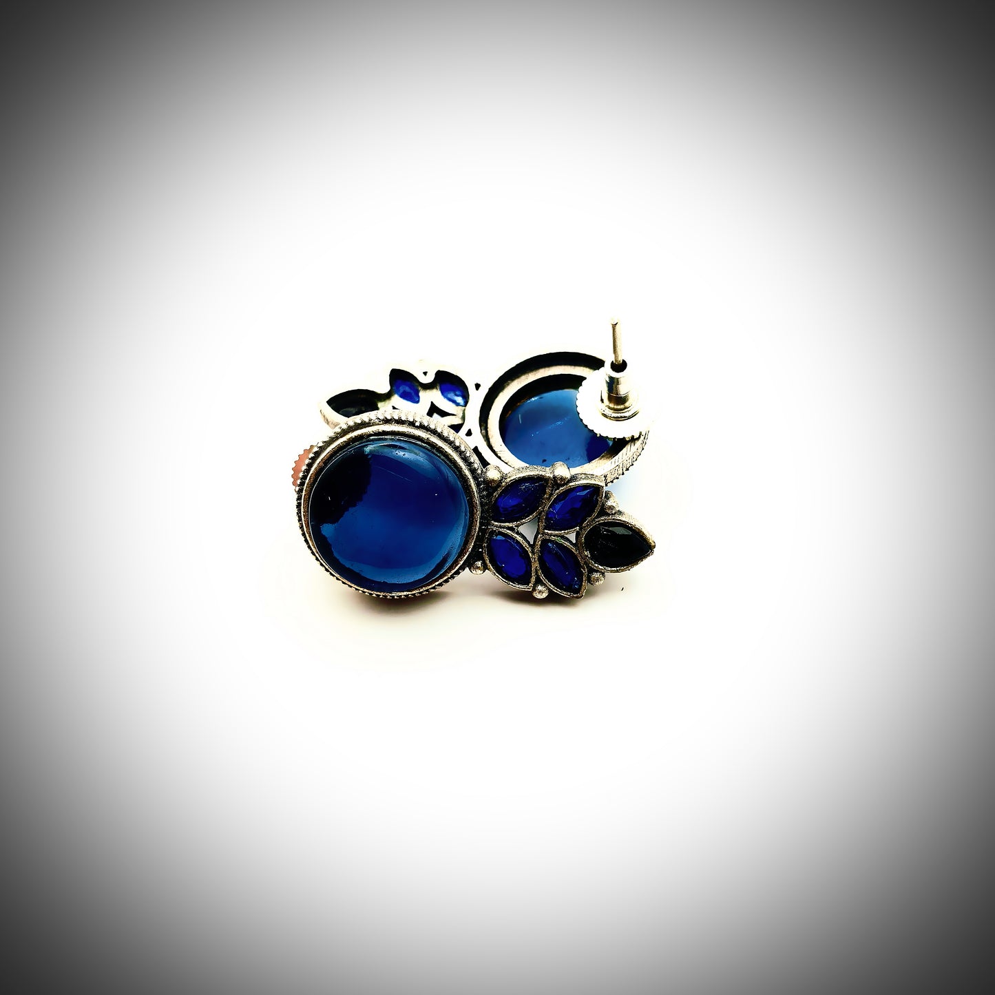 Elegant Bloom - Blue