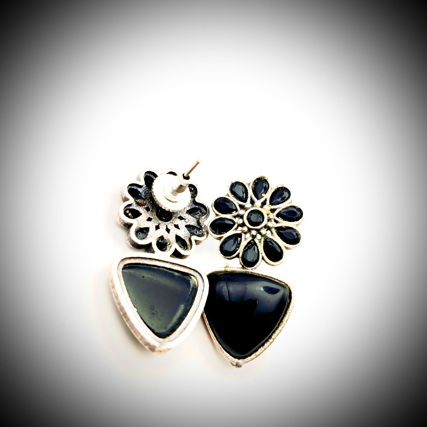 Classic Grace - Black