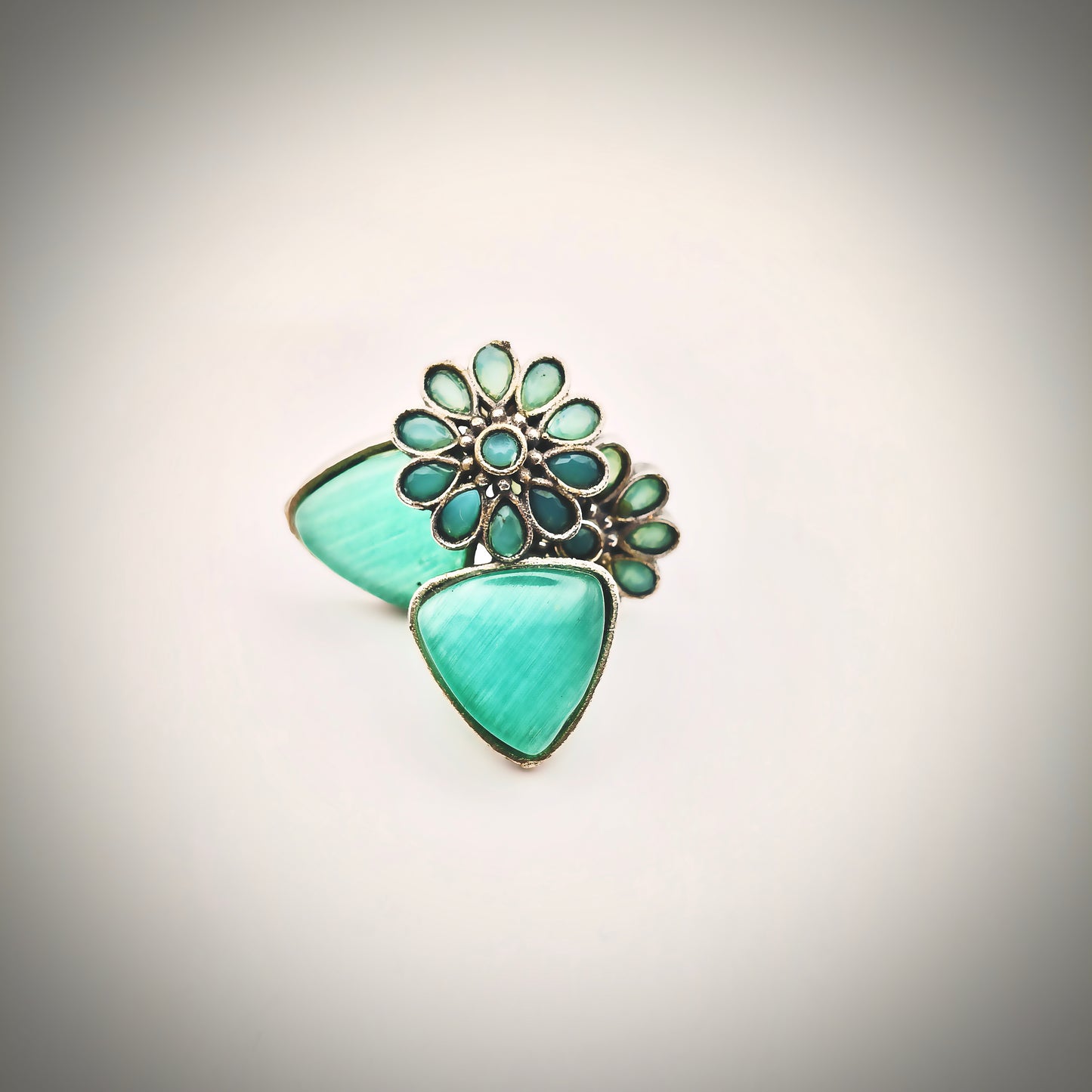 Classic Grace - Aqua Green