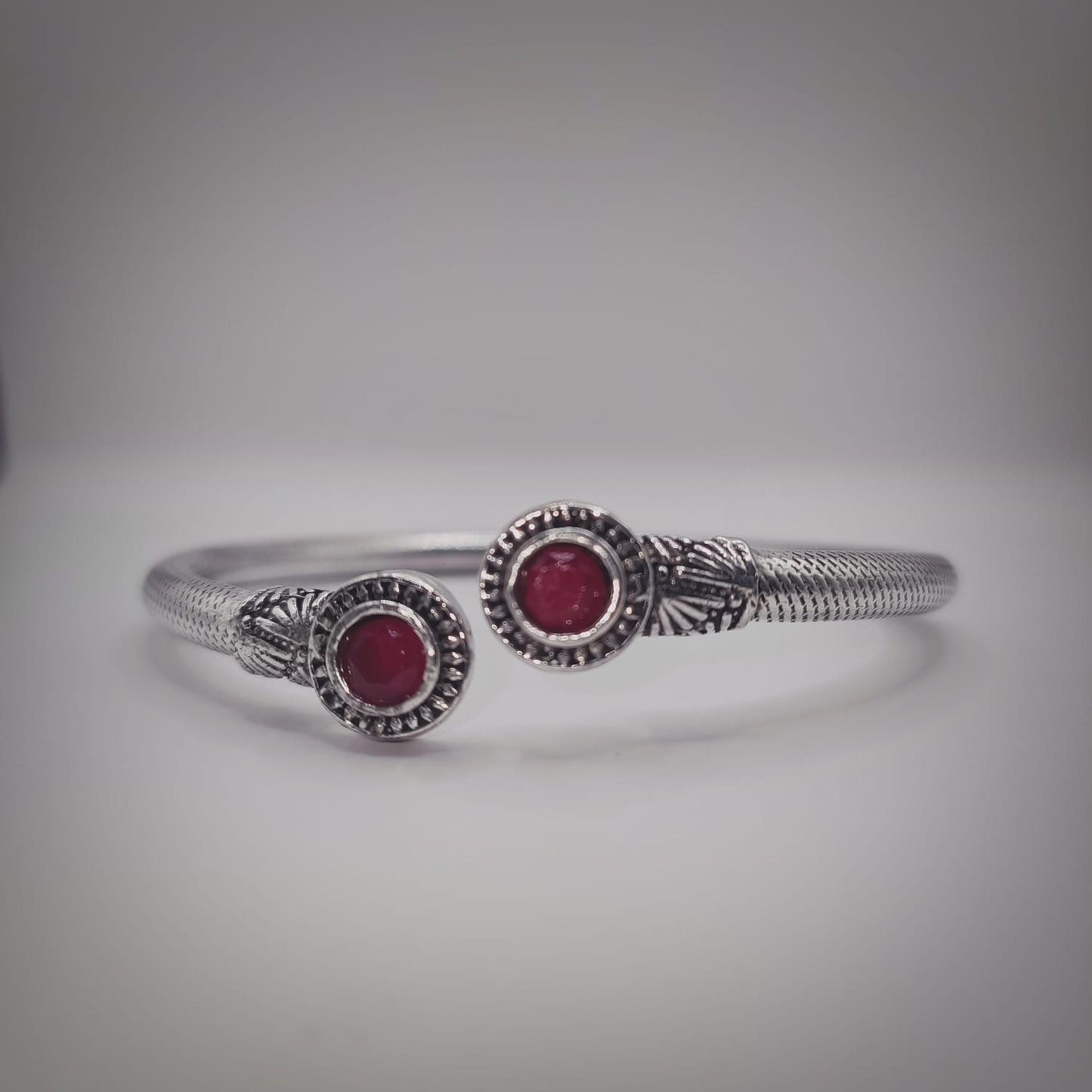 The Sovereign Cuff - Red