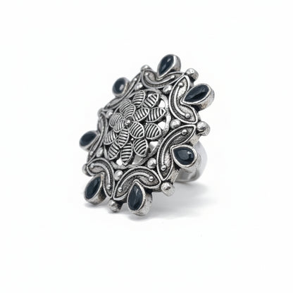 The Lush Flora Ring - Black
